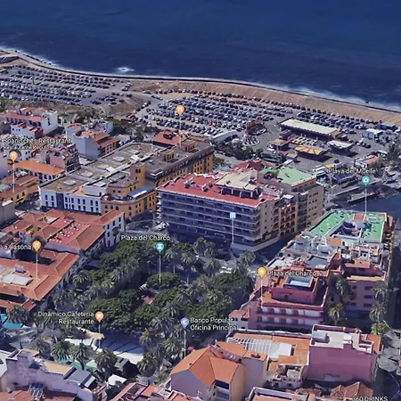 Apartamento Large Penthouse With Sunny Terrace