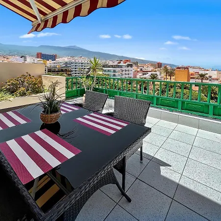Apartamento Large Penthouse With Sunny Terrace Puerto de la Cruz (Tenerife)