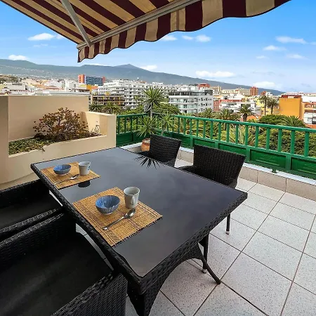 Large Penthouse With Sunny Terrace Apartamento